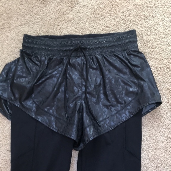 ATHLETA supersonic size S Rainer 2 in 1 tights - Picture 6 of 13